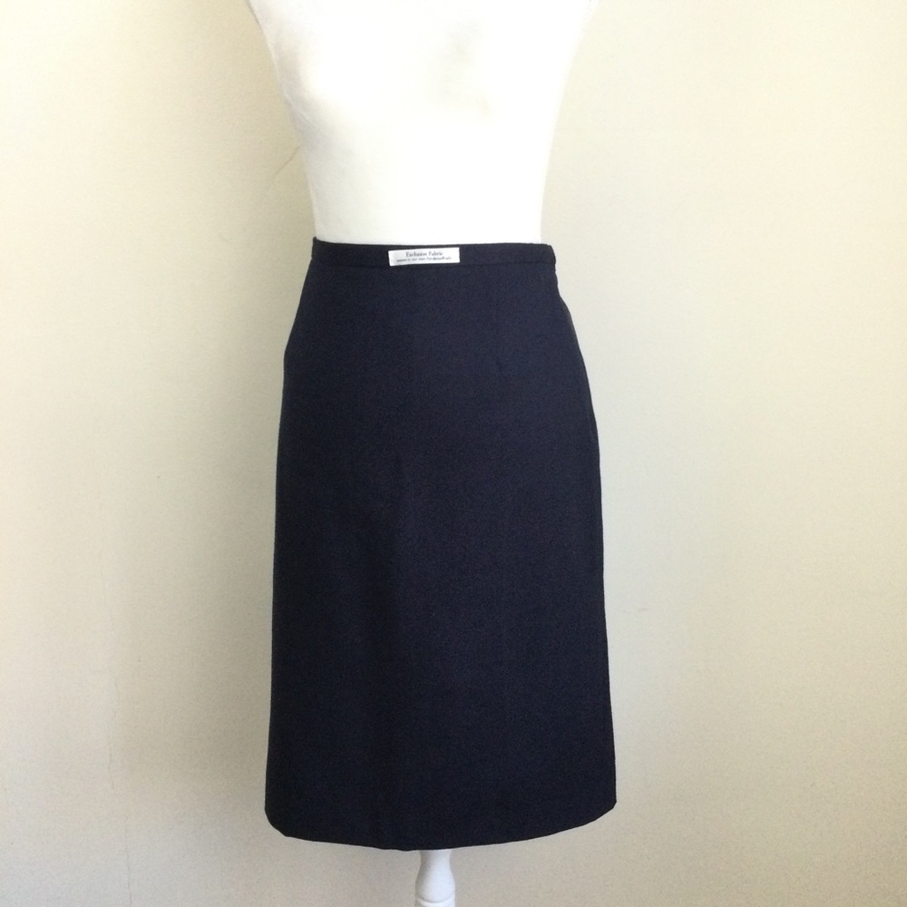 Pendleton classic wool pencil skirt in navy blue, women’s size 14 Petite